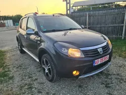 Gri Utilizat 2012 Dacia Sandero Stepway Hatchback | 4.399 EUR
