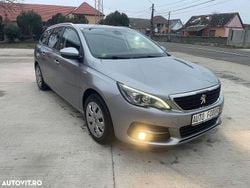 Gri Utilizat 2018 Peugeot 308 Allure Break | 6.890 EUR (Preț bun)