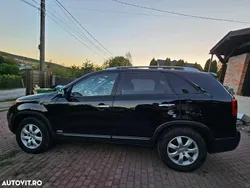 Culoarenegru Utilizat 2011 Kia Sorento Classic SUV | 9.000 EUR (Puțin scump)