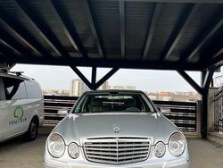 Culoareargint Utilizat 2007 Mercedes E280 Elegance Berlinǎ | 6.900 EUR