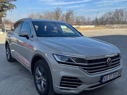 Culoaregalbeuriu Utilizat 2020 VW Touareg Elegance SUV | 39.500 EUR (Preț OK)