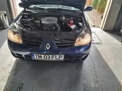 Utilizat 2007 Renault Symbol Berlinǎ | 1.570 EUR (Puțin scump)