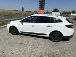 Alb Utilizat 2011 Renault Mégane III Bose Edition Break | 3.500 EUR (Preț bun)