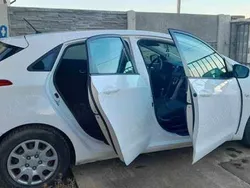 Alb Utilizat 2014 Hyundai i30 Hatchback | 5.500 EUR (Preț bun)