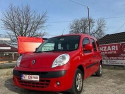Culoarerosu Utilizat 2008 Renault Kangoo Expression Monovolum | 4.499 EUR (Scump)