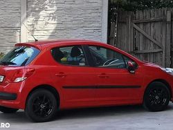 Culoarerosu Utilizat 2011 Peugeot 207 Access | 15.000 EUR