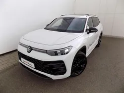 Albmetalicperleffect Nouă 2025 VW Tayron R-line SUV | 52.900 EUR