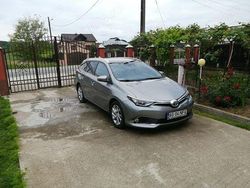 Gri Utilizat 2015 Toyota Auris Hybrid Break | 10.900 EUR (Preț OK)