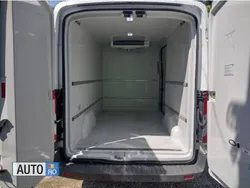 Alb Utilizat 2018 Ford Transit Van | 18.200 EUR (Puțin scump)