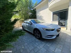 Culoarealb Utilizat 2020 Opel Insignia Country Tourer Business Edition Berlinǎ | 12.500 EUR