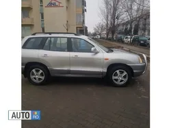 Gri Utilizat 2006 Hyundai Santa Fe SUV | 4.000 EUR