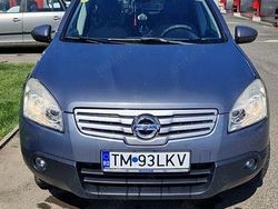 Gri Utilizat 2009 Nissan Qashqai SUV | 4.300 EUR (Preț bun)