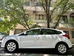 Alb Utilizat 2014 Ford Focus Hatchback | 5.000 EUR (Preț bun)