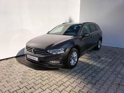 Gri inchis metalic perleffect Utilizat 2022 VW Passat Comfortline Break | 19.350 EUR (Preț OK)