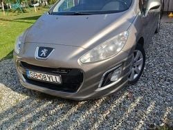 Culoaremaro Utilizat 2011 Peugeot 308 Break | 2.100 EUR (Preț bun)