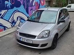 Utilizat 2008 Ford Fiesta Hatchback | 950 EUR (Preț bun)