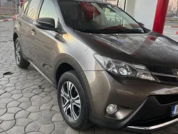 Culoaremaro Utilizat 2014 Toyota RAV4 Luxury SUV | 15.800 EUR (Scump)