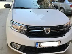 Alb Utilizat 2017 Dacia Sandero Hatchback | 7.500 EUR (Preț OK)