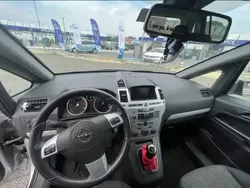 Utilizat 2009 Opel Zafira Monovolum | 3.000 EUR (Preț OK)