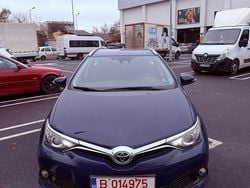 Culoarealbastru Utilizat 2018 Toyota Auris Hybrid Sol Break | 12.999 EUR (Preț bun)