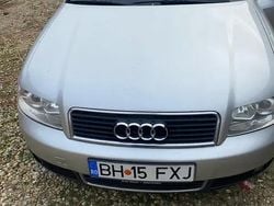 Utilizat 2003 Audi A4 Berlinǎ | 2.500 EUR (Scump)