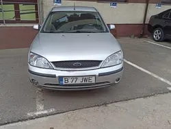 Gri Utilizat 2001 Ford Mondeo Titanium Hatchback | 3.499 EUR