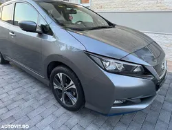 Gri Utilizat 2020 Nissan Leaf N-Connecta Hatchback | 22.950 EUR