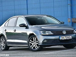 Gri Utilizat 2015 VW Jetta Trendline Berlinǎ | 8.490 EUR (Preț OK)
