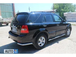 Negru Utilizat 2007 Kia Sorento 2 SUV | 7.000 EUR (Scump)