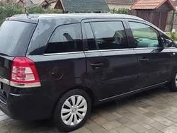 Negru Utilizat 2012 Opel Zafira Monovolum | 4.250 EUR (Preț OK)