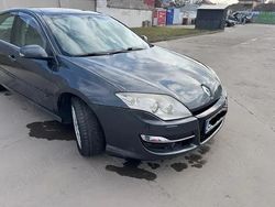 Utilizat 2008 Renault Laguna III Hatchback | 3.450 EUR (Puțin scump)