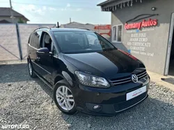 Negru Utilizat 2014 VW Touran Monovolum | 10.500 EUR
