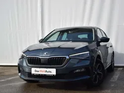 Gri deschis metalic Utilizat 2020 Skoda Scala Ambition Hatchback | 18.690 EUR (Puțin scump)