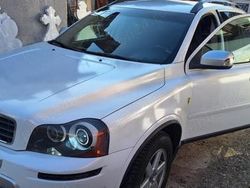 Utilizat 2011 Volvo XC90 SUV | 12.500 EUR (Puțin scump)