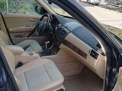 Culoarealbastru Utilizat 2006 BMW X3 SUV | 4.200 EUR (Preț OK)