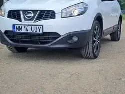Alb Utilizat 2013 Nissan Qashqai SUV | 7.800 EUR (Preț OK)