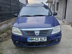Albastru Utilizat 2009 Dacia Logan Berlinǎ | 2.100 EUR