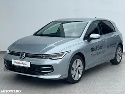 Argint Utilizat 2025 VW Golf VIII Advance Hatchback | 26.900 EUR (Preț bun)