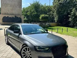 Gri Utilizat 2014 Audi A4 Berlinǎ | 10.599 EUR (Puțin scump)