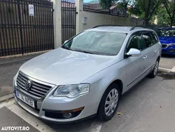 Gri Utilizat 2007 VW Passat Break | 2.099 EUR (Preț bun)