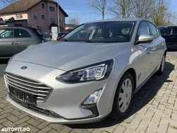 Gri Utilizat 2020 Ford Focus Cool & Connect Hatchback | 7.999 EUR (Super Preț)