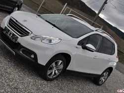 Alb Utilizat 2015 Peugeot 2008 Style SUV | 7.499 EUR