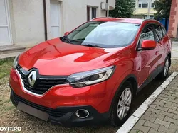 Culoarerosu Utilizat 2017 Renault Kadjar Zen SUV | 15.700 EUR (Scump)