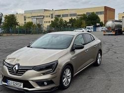 Culoaremaro Utilizat 2017 Renault Mégane IV Intens Break | 9.499 EUR (Puțin scump)