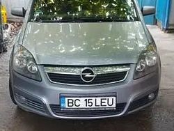 Utilizat 2007 Opel Zafira Monovolum | 2.350 EUR (Puțin scump)