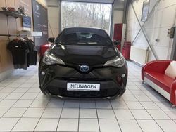 Utilizat 2023 Toyota C-HR SUV | 31.791 EUR