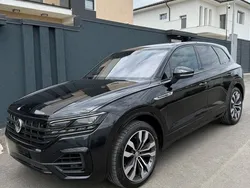 Negru Utilizat 2020 VW Touareg Style SUV | 38.500 EUR (Preț bun)