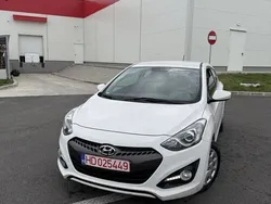 Alb Utilizat 2014 Hyundai i30 Advantage Coupe | 5.250 EUR (Preț bun)