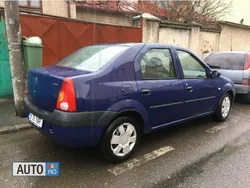 Albastru marin Utilizat 2005 Dacia Logan Berlinǎ | 1.700 EUR (Preț bun)