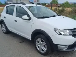 Utilizat 2014 Dacia Sandero Stepway Hatchback | 3.999 EUR (Preț bun)